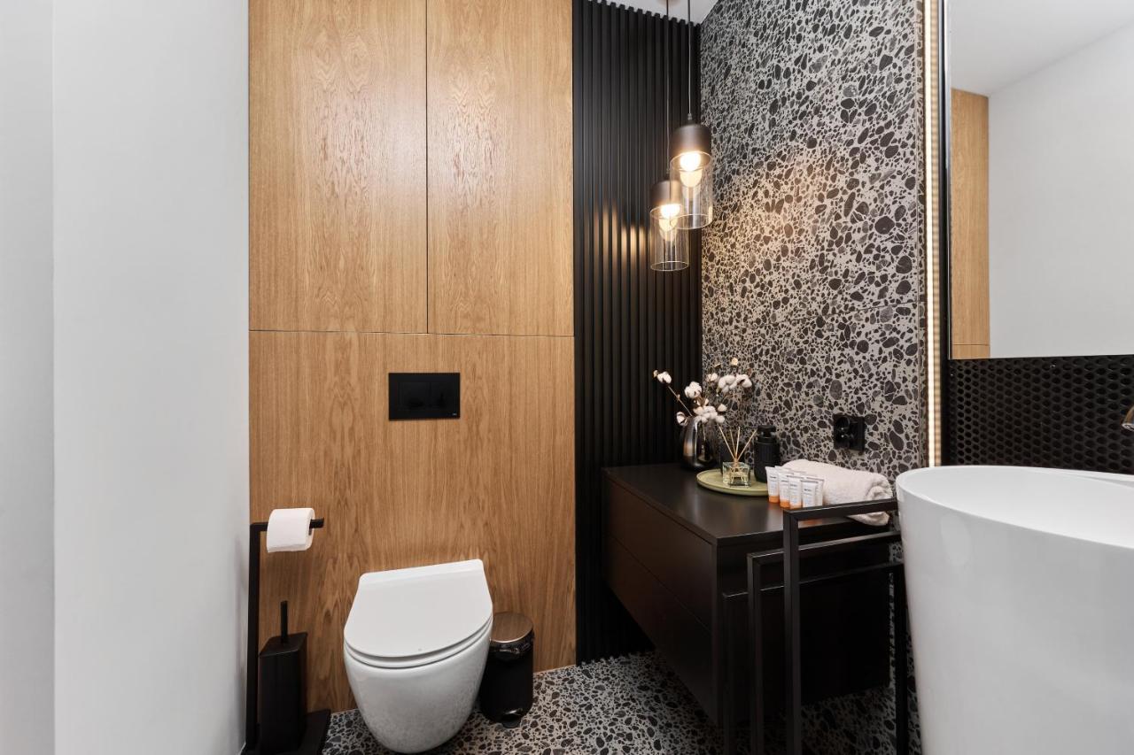 Lux Apartment Browary Wroclawskie By Noclegi Renters Ngoại thất bức ảnh